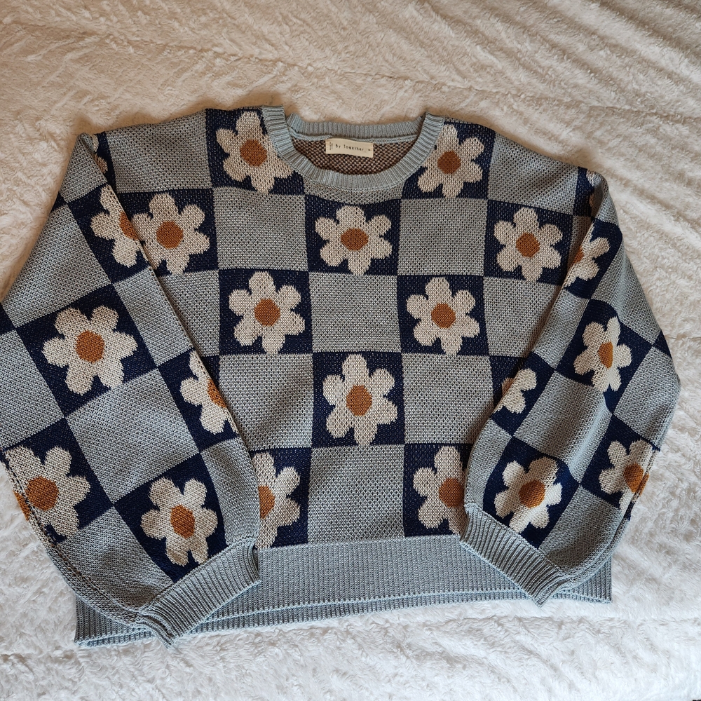 Floral Patterned Sweater - Blue and Cream